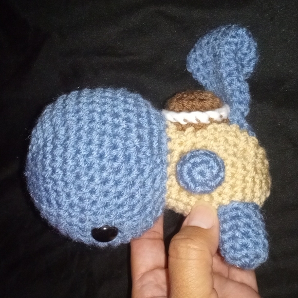 Crocheted squirtel - Picture 3 of 4